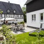 Conzen Hof Am Hennesee